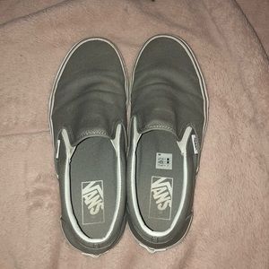 Women Grey Vans slip on skate shoes